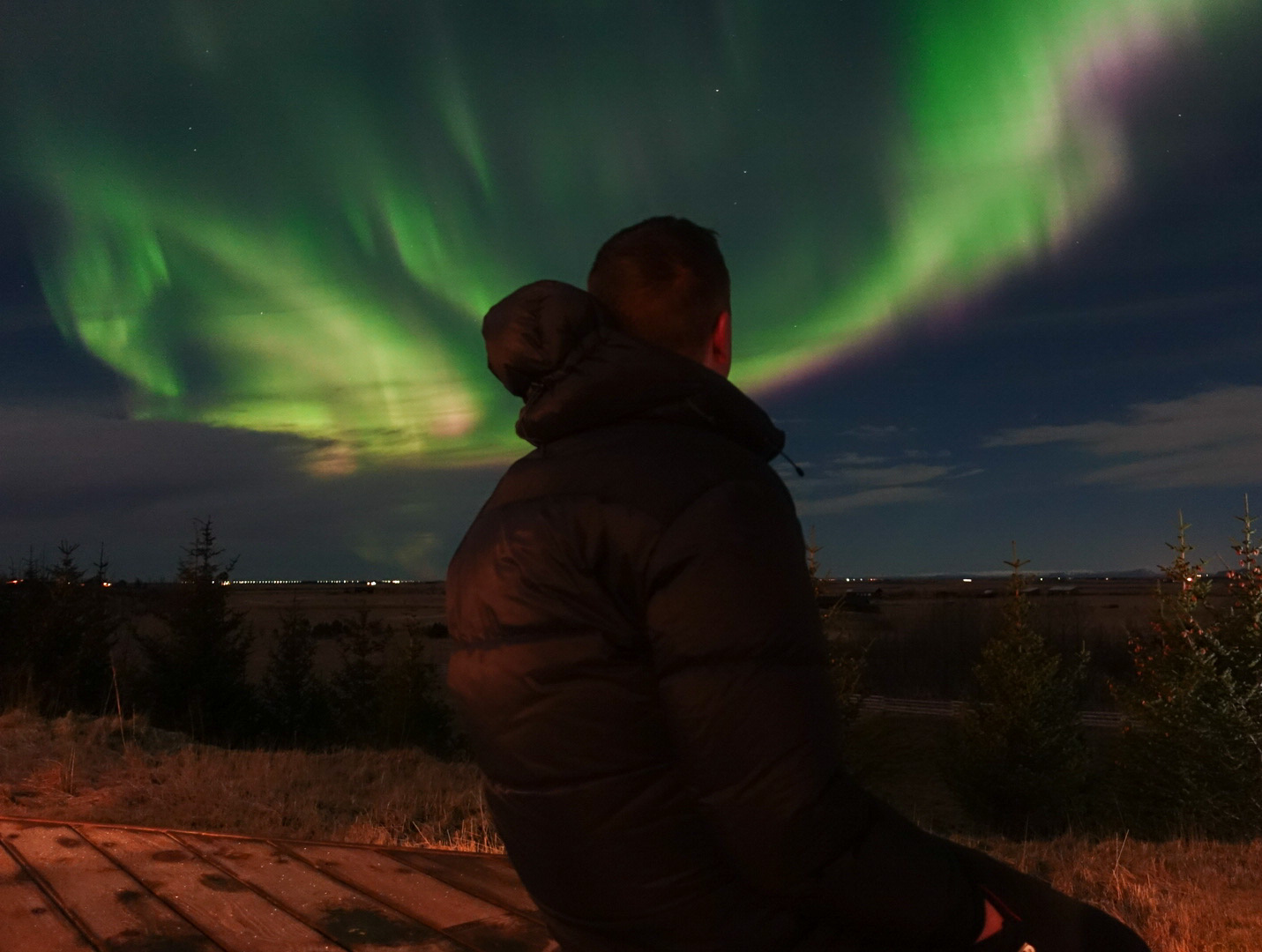 Stebbi looking at northern lights